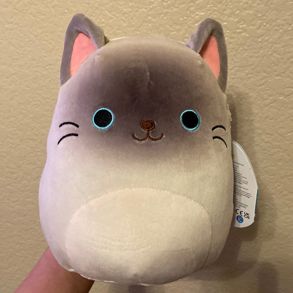 Felton Squishmallow